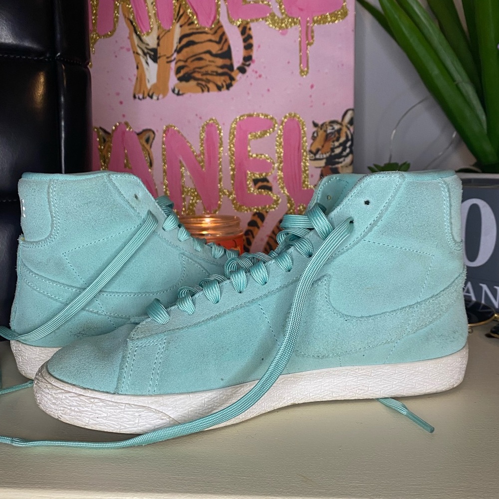 Vintage Teal Nike Blazers